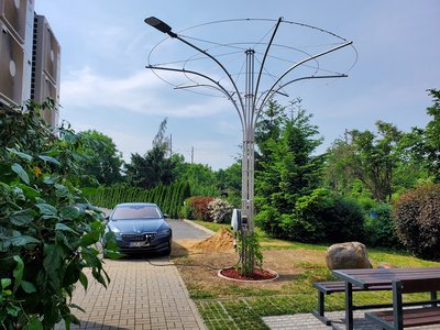 Chytrý strom - popínavý uliční strom AS-POUSTR